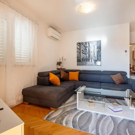 29 Apartamento Makarska